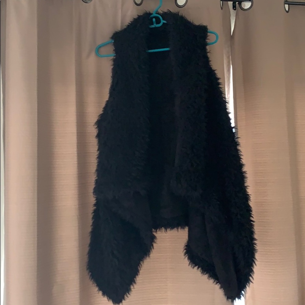 Women’s boutique vest